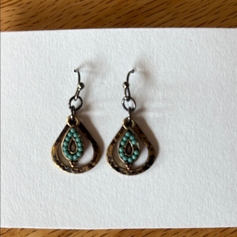 Assorted Dangle Earrings - Picture 5 of 6